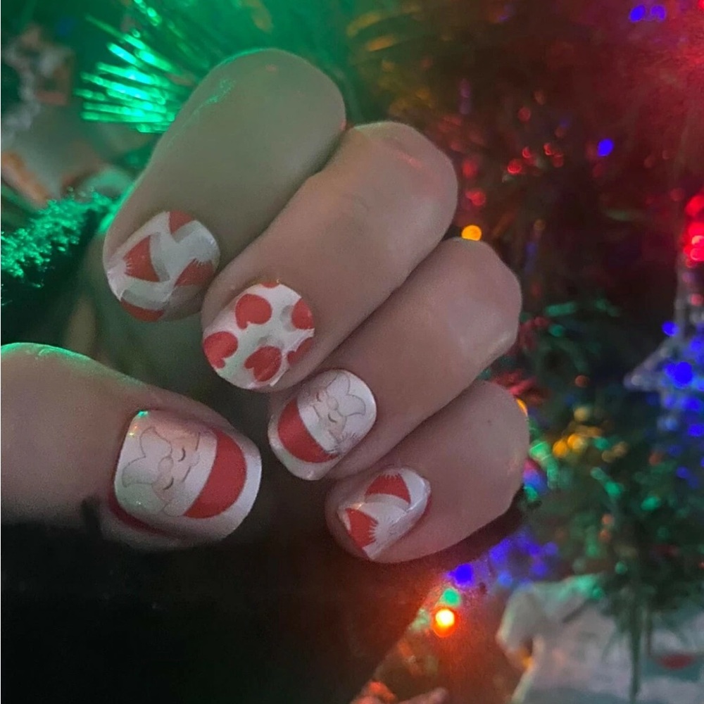 *Retired* Color Street: Just Be-claus | Christmas Holiday Santa Winter Red White - Picture 5 of 9